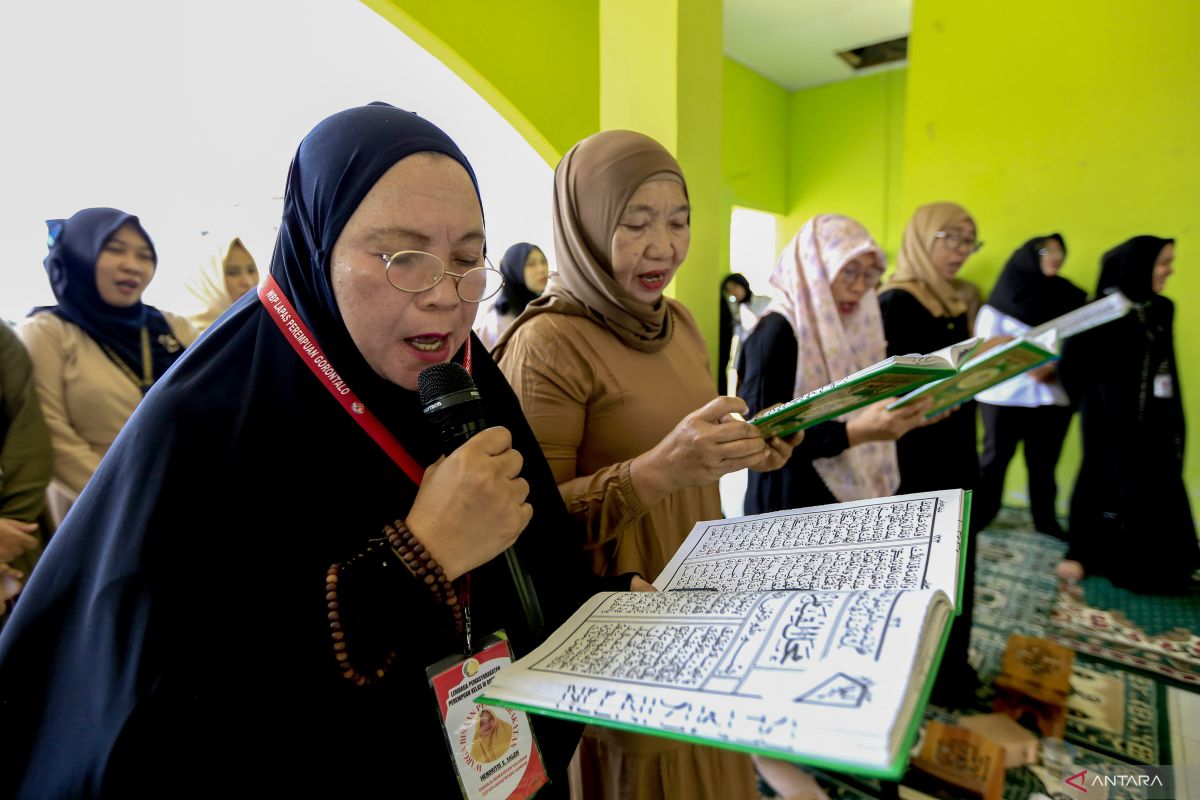 Bacaan Surat Al Mulk, arab dan latin serta artinya