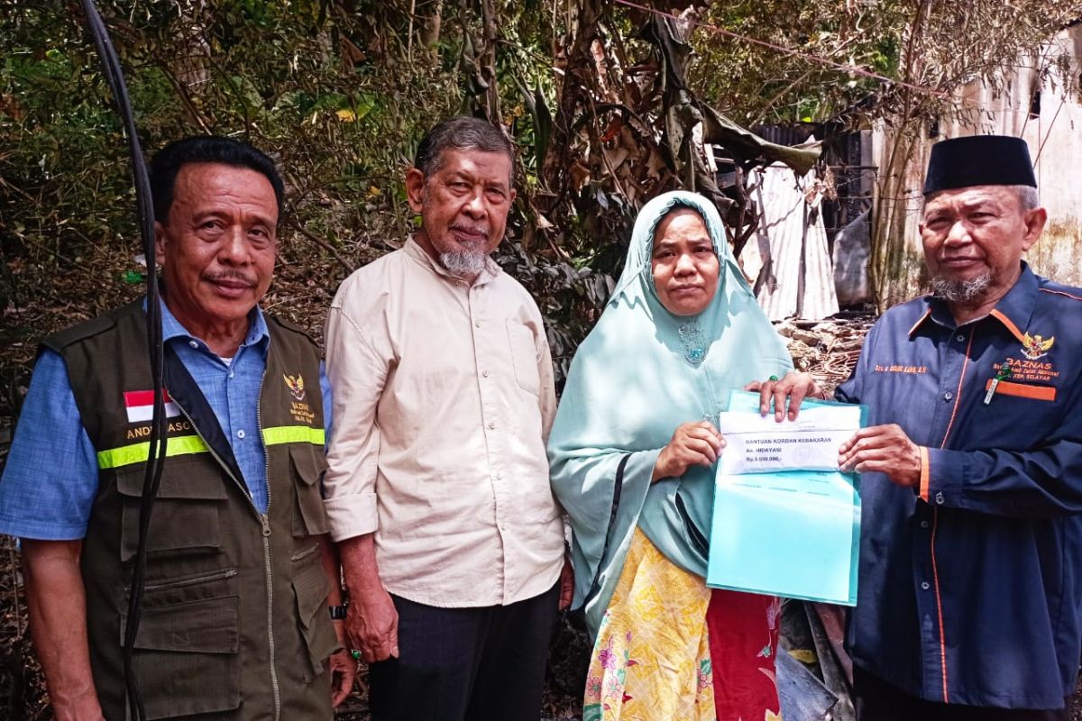 Pemkab Selayar dan Baznas gerak cepat bantu korban kebakaran