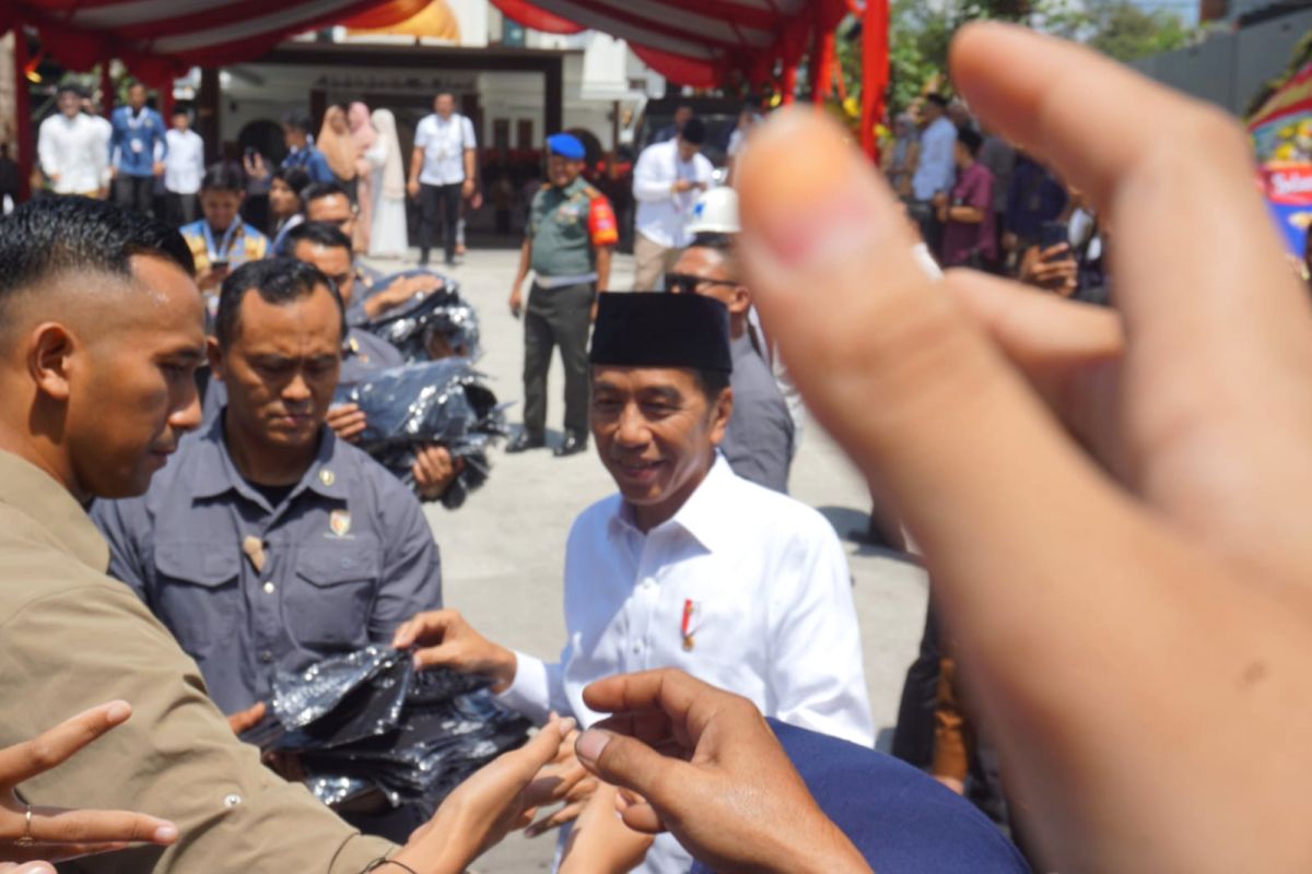 Jokowi hadiri pertemuan kiai muda se-Jawa di Ponpes Ora Aji