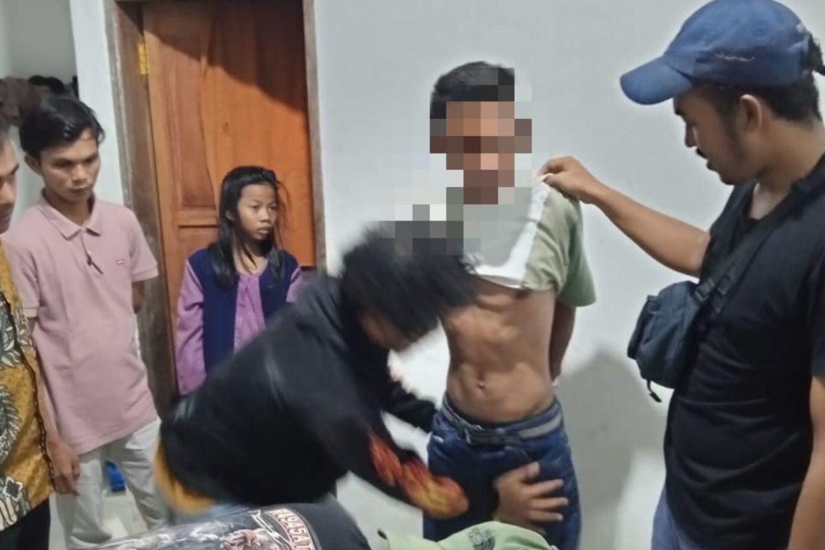 Polres Agam tangkap pasangan suami istri edarkan narkotika