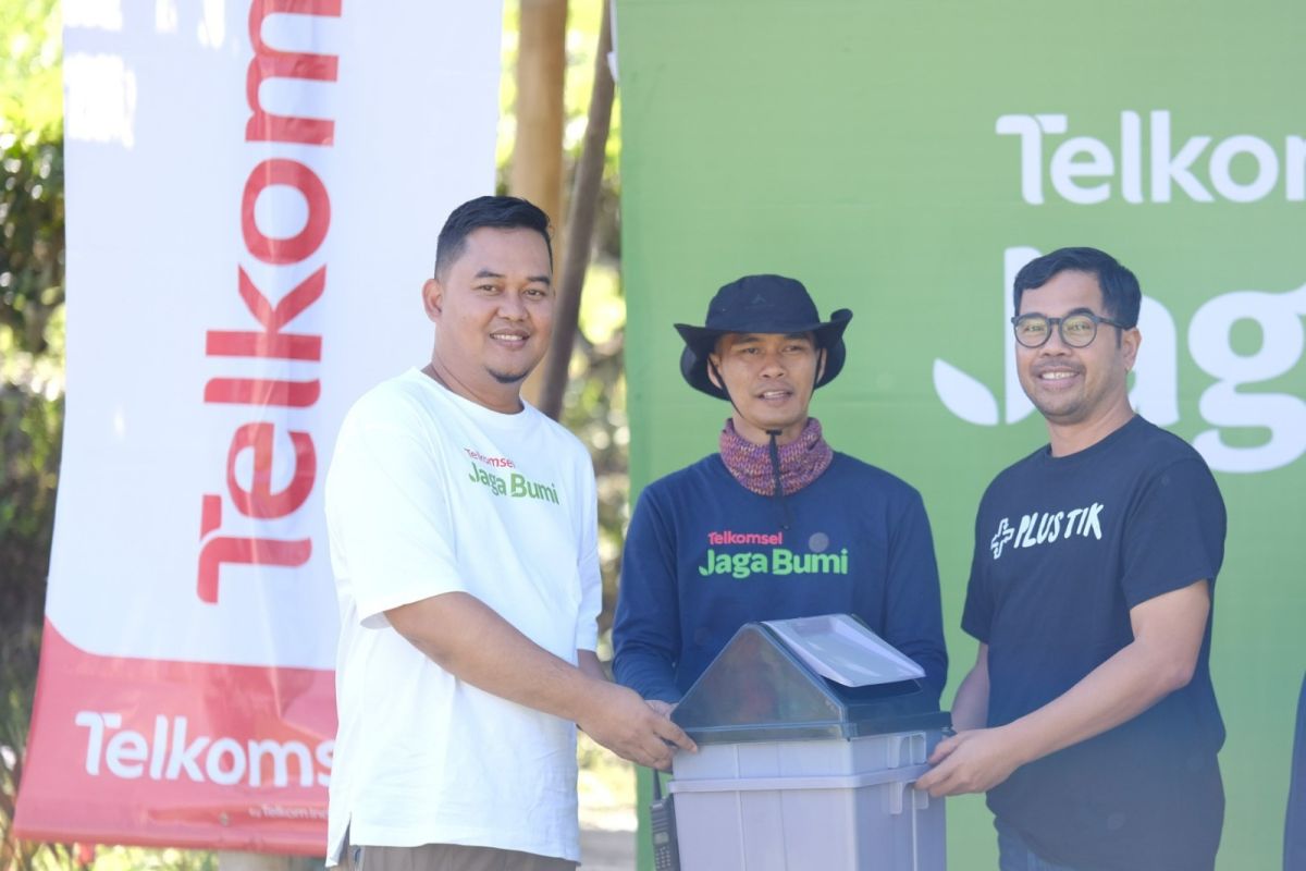 Telkomsel gelar Program CSR Baktiku Negeriku 2024