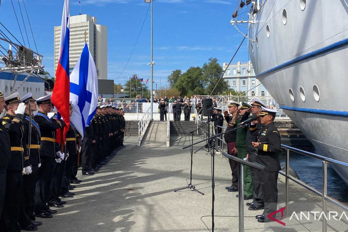 KRI Bima Suci sandar di Vladivostok