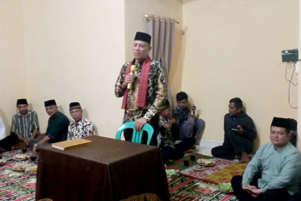 Maulid Nabi di Musholla kecil, kehadiran Bupati Sabar AS tetap dipadati jemaah