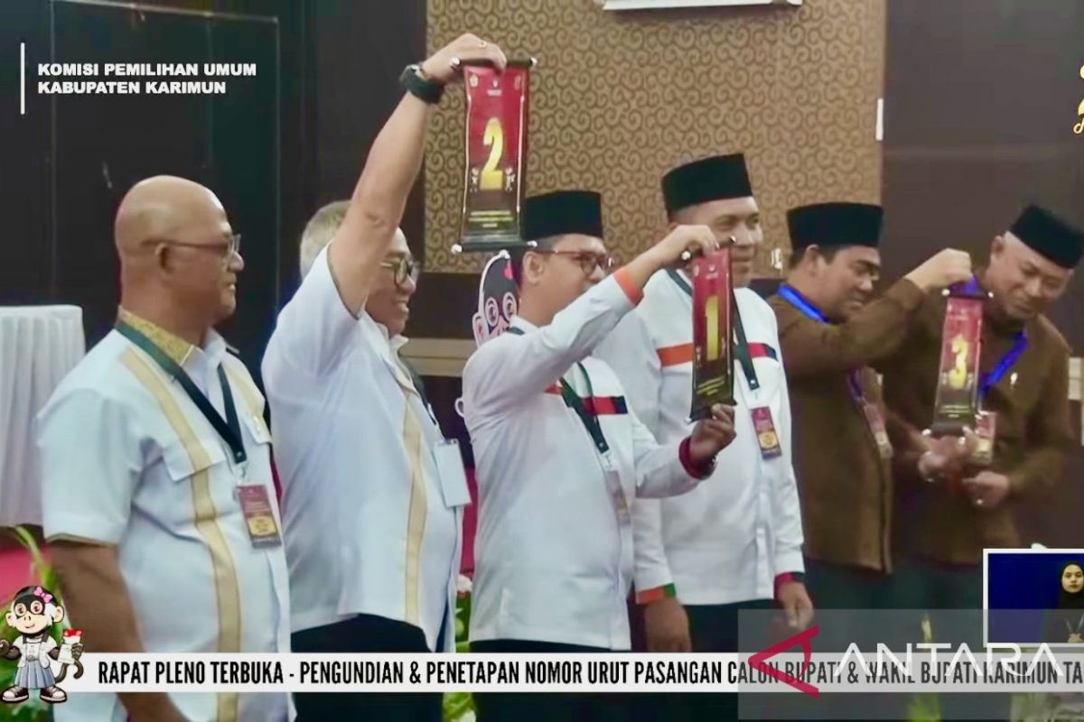 KPU Karimun undi dan tetapkan nomor untuk tiga paslon di Pilkada 2024