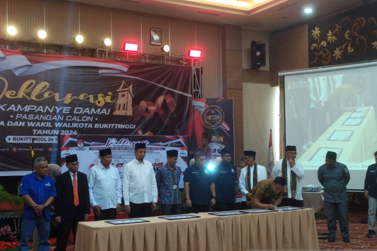 KPU gelar Deklarasi Kampanye Damai Pilkada 2024 Bukittinggi