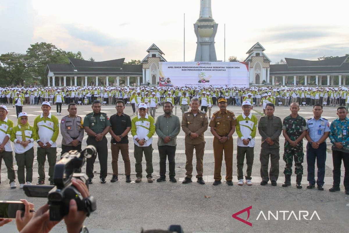 Bawaslu Sultra gelar apel siaga tingkatkan pengawasan Pilkada 2024