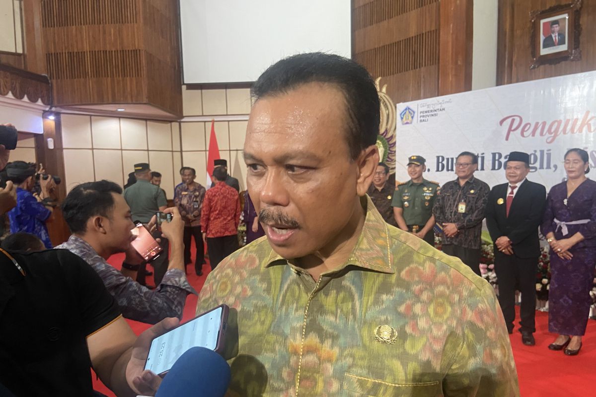 Pemprov Bali mulai wajibkan pegawai bawa botol minuman saat bekerja