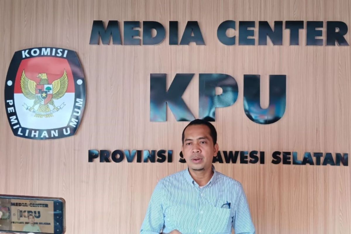 KPU Sulsel menerima laporan dana kampanye awal dua paslon