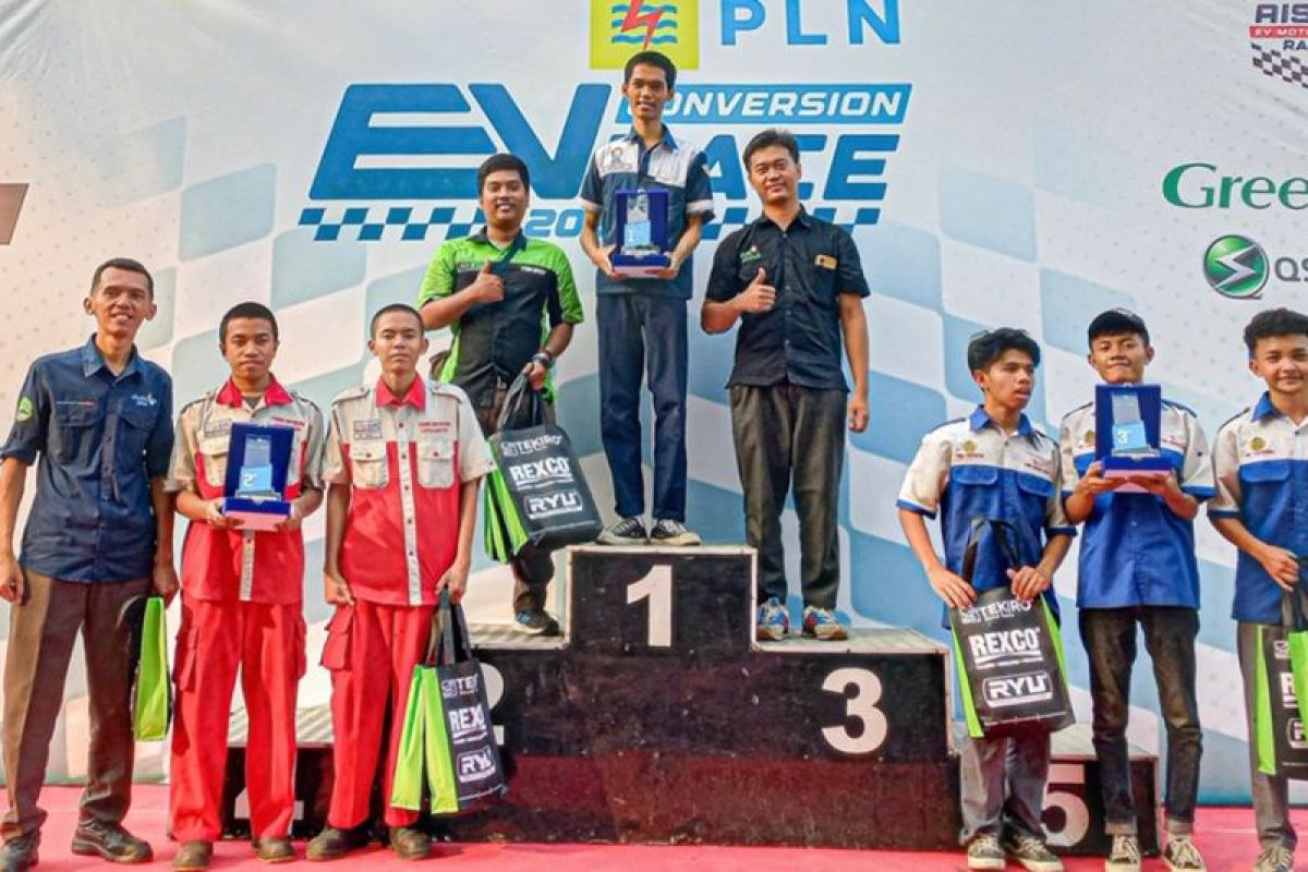 Adu skill, kompetisi konversi Motor Listrik PLN diikuti 20 sekolah kejuruan