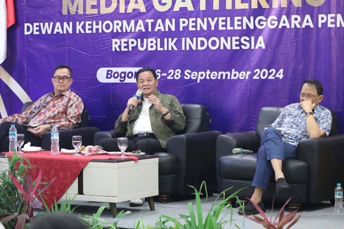 DKPP tunggu laporan calon DPR terpilih dari PKB dan PDIP