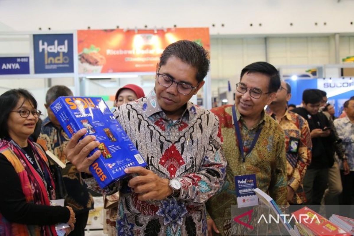 APP Group hadir di Halal Indonesia International Industry Expo 2024