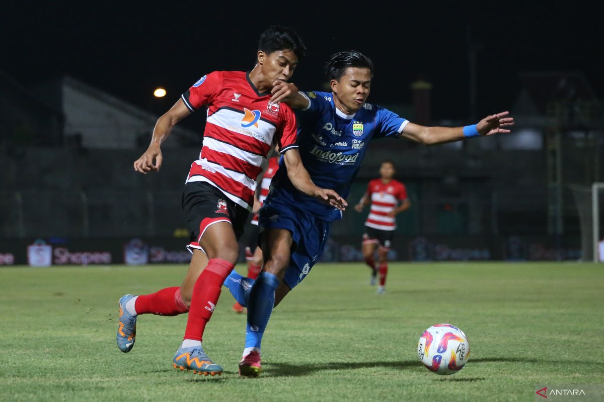 Madura United gagal meraih kemenangan lawan Persib