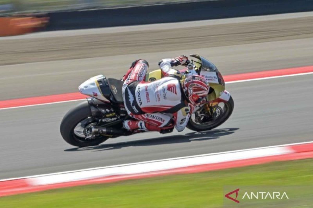 Pembalap Mario Aji start dari posisi ke-24 ajang Moto2 di Sirkuit Mandalika