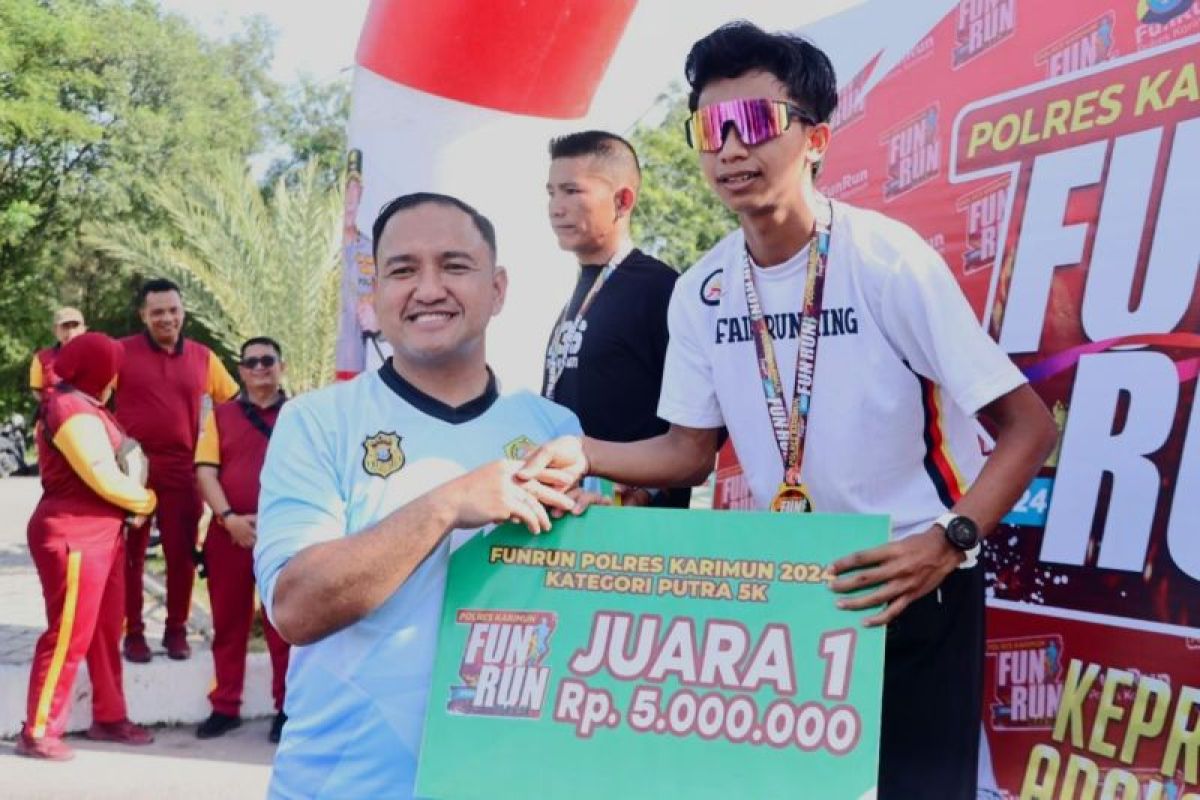 Pelari Dubai dan Italia ikut meriahkan Fun Run Polres Karimun