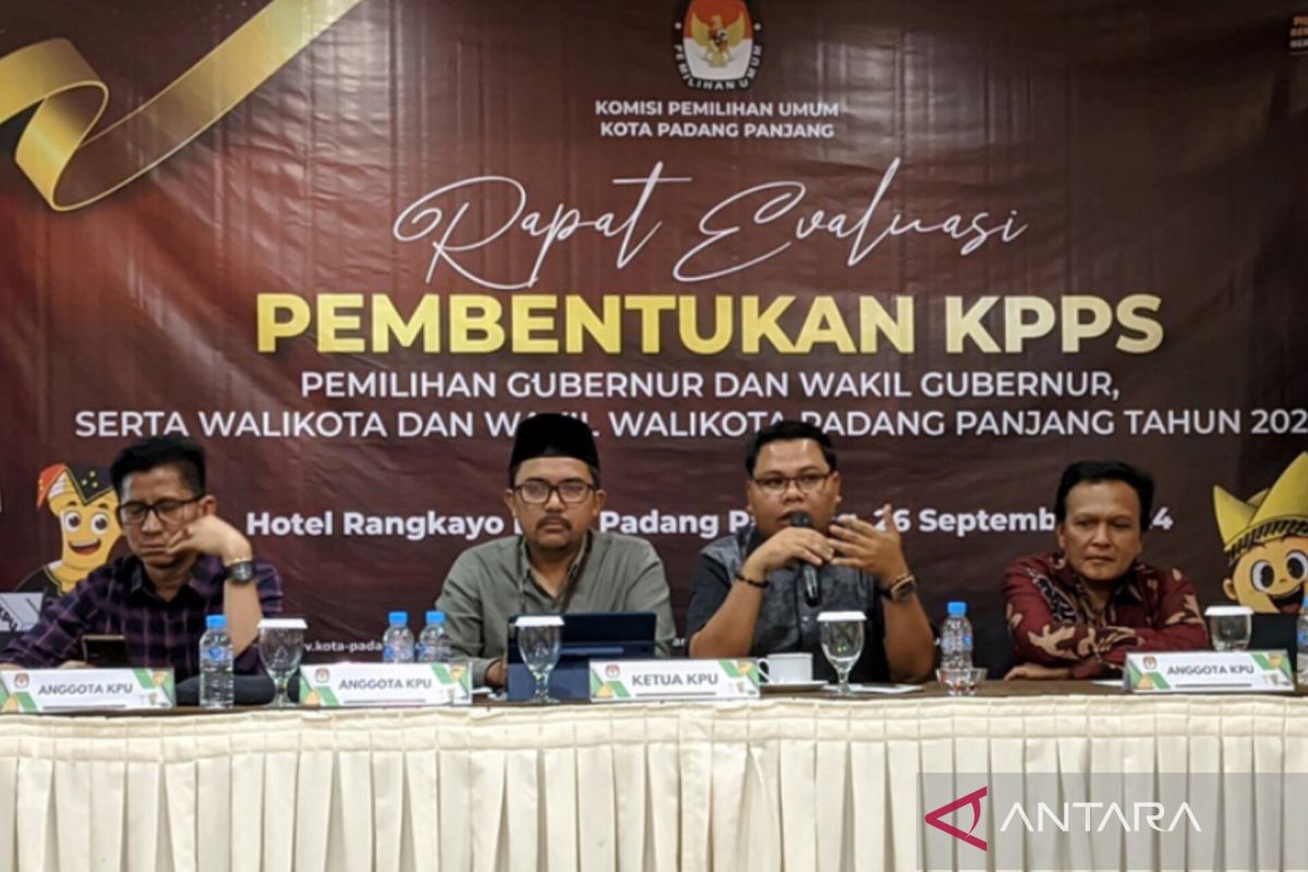 KPU Padang Panjang harapkan KPPS berkualitas (Video)