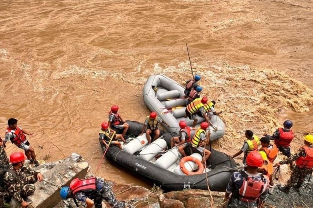 Sedikitnya 112 orang tewas akibat banjir dahsyat di Nepal