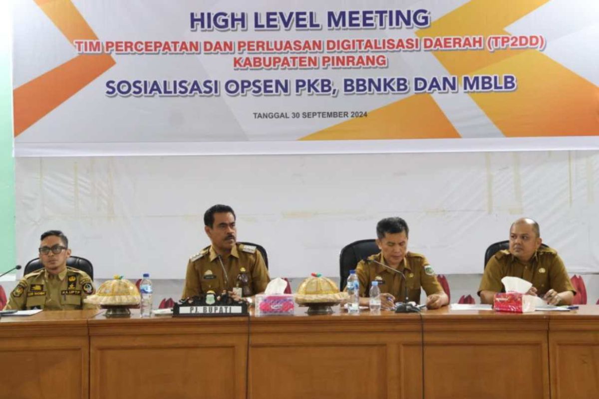 Bupati Pinrang minta TP2DD optimalkan penerimaan pajak daerah