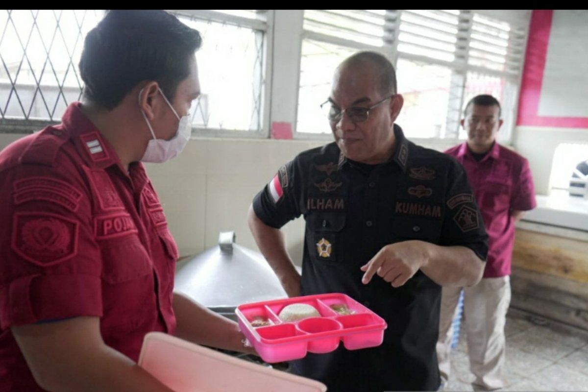 Kemenkumham Sumsel pastikan makanan di lapas sesuai  standar gizi