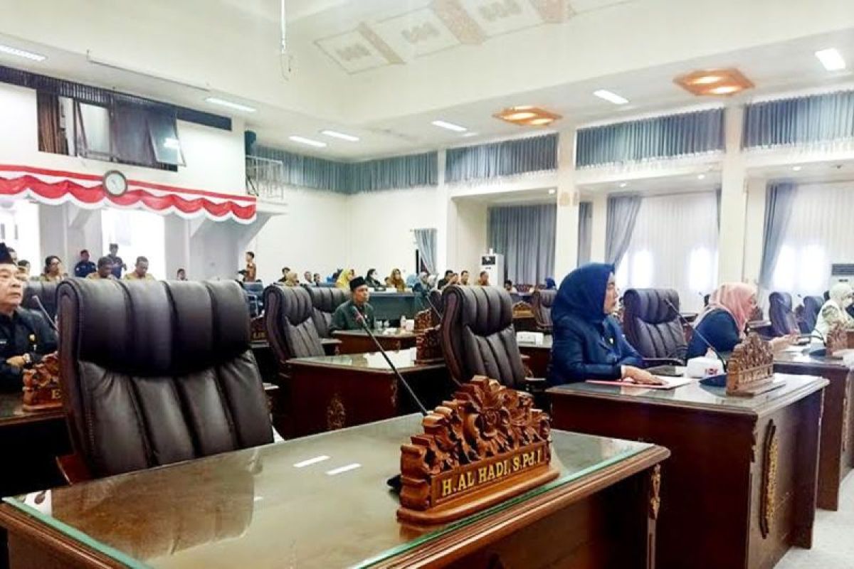 Paripurna perubahan APBD 2024 gagal lagi, DPRD Barut serahkan ke Gubernur Kalteng