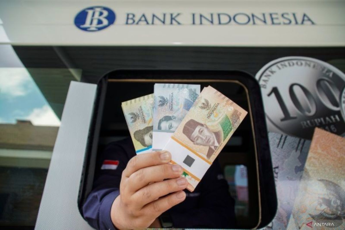 Nilai tukar rupiah tergelincir jadi Rp15.140 setelah rilis inflasi PCE AS