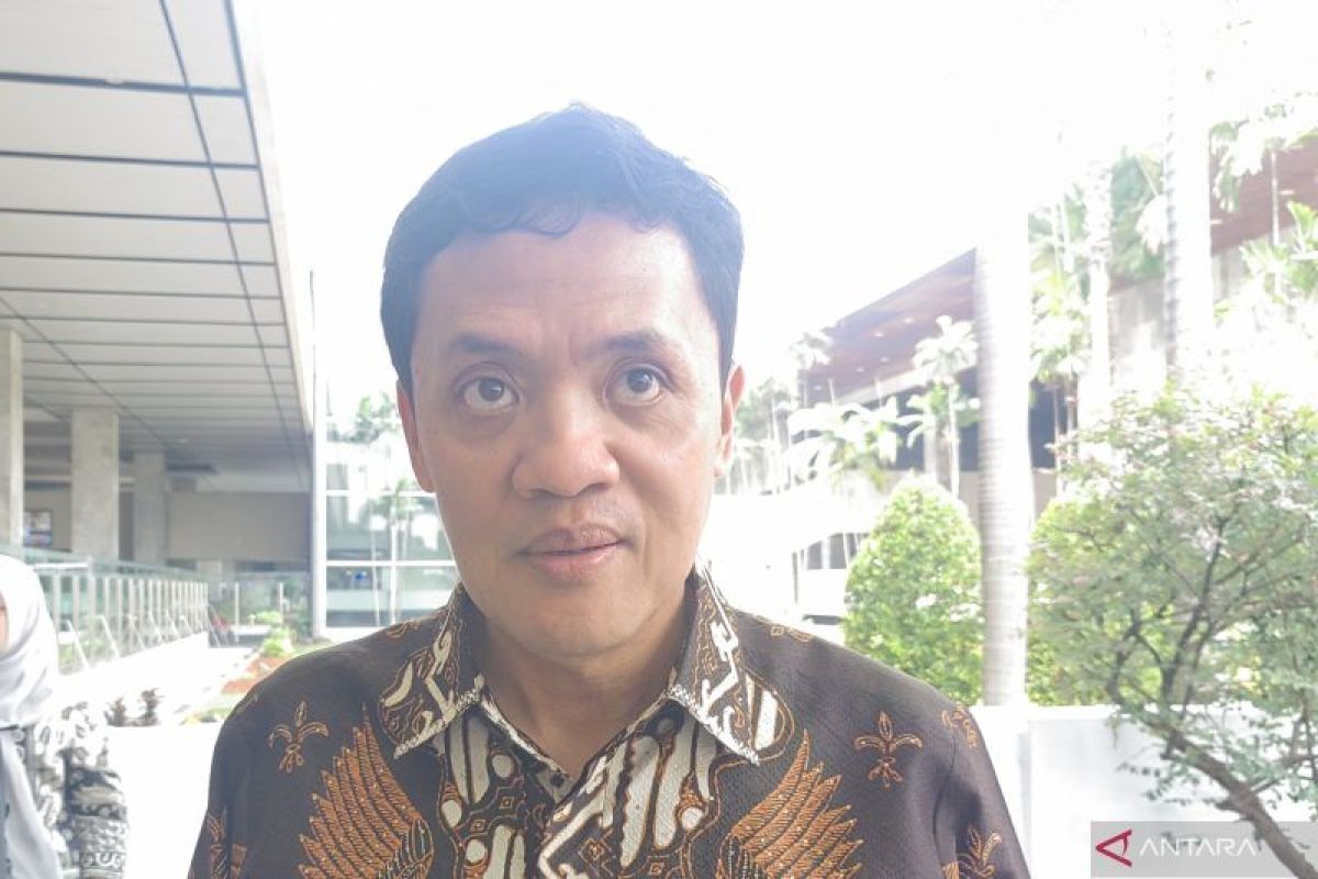 Kementerian bertambah maka komisi DPR RI bertambah