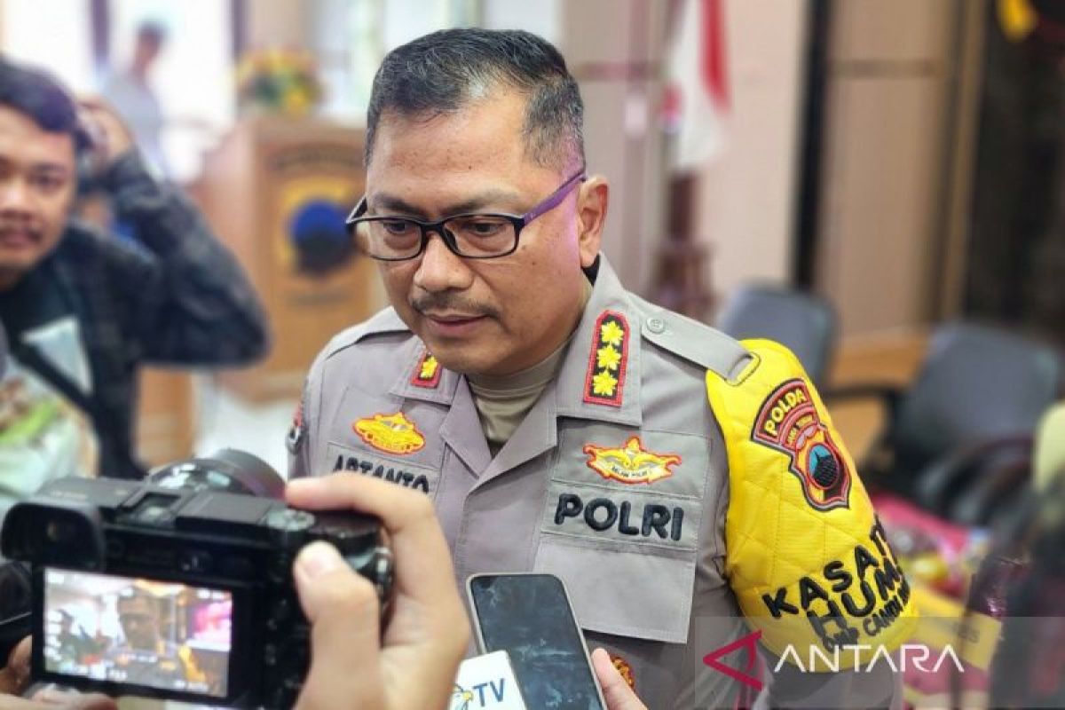 Dua orang tewas dalam kecelakaan mobil Kapolres Boyolali di tol Batang Jateng