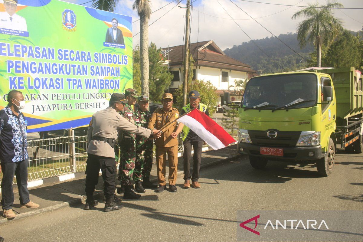 Pemkab Jayapura canangkan gerakan peduli lingkungan bersih