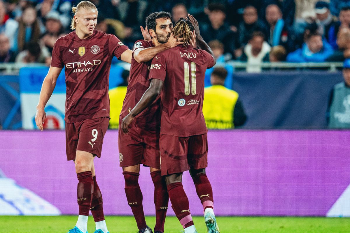 Manchester City bantai  Slovan Bratislava 4-0