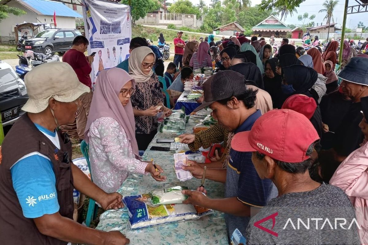 Disperindag Sulteng berikan subsidi harga pangan pada pasar murah di Sigi