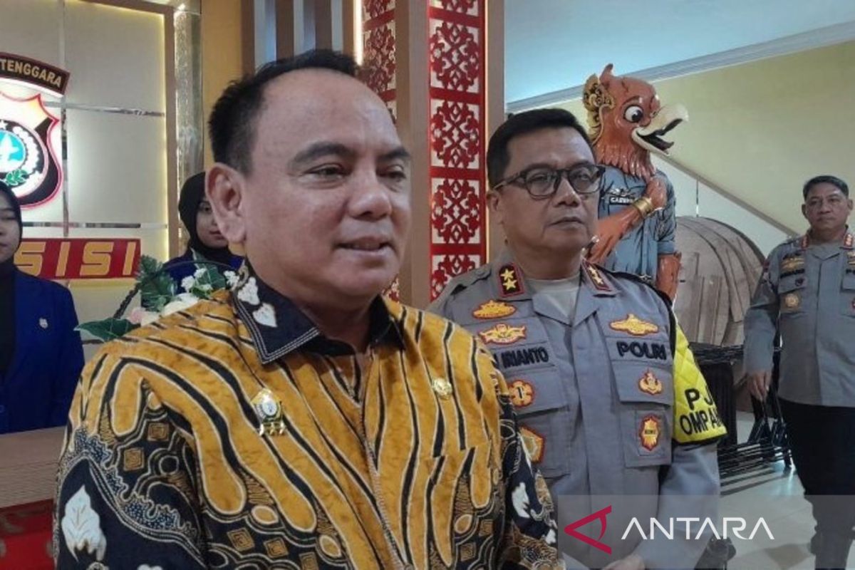 Pj Gubernur kunjungi Polda Sultra pastikan kesiapan pengamanan pilkada