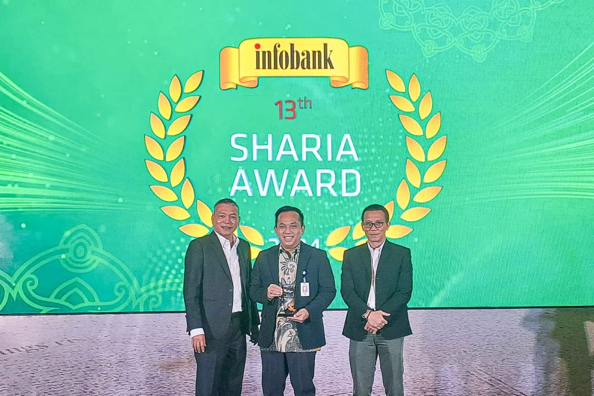 UUS Bank Nagari raih "The Best Performance Sharia Banking Bussiness Unit"