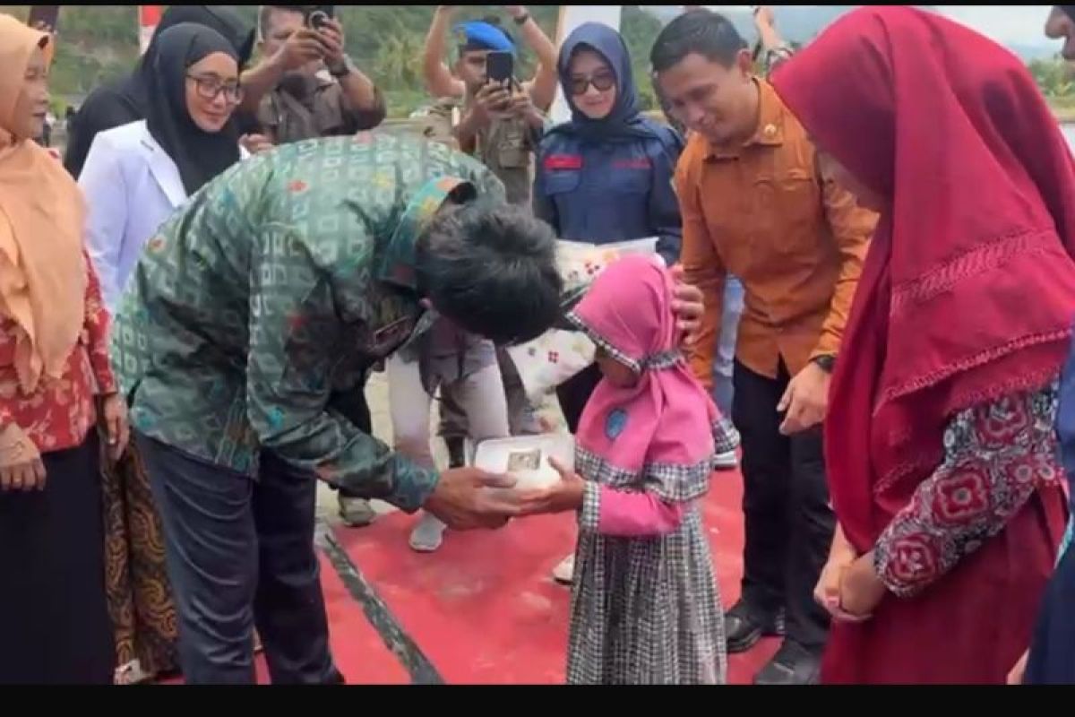 Pemkab Kolaka Utara luncurkan program makan siang gratis untuk siswa