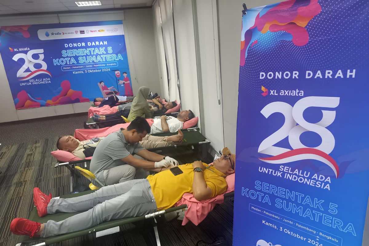 HUT ke-28, XL Axiata gelar aksi donor darah