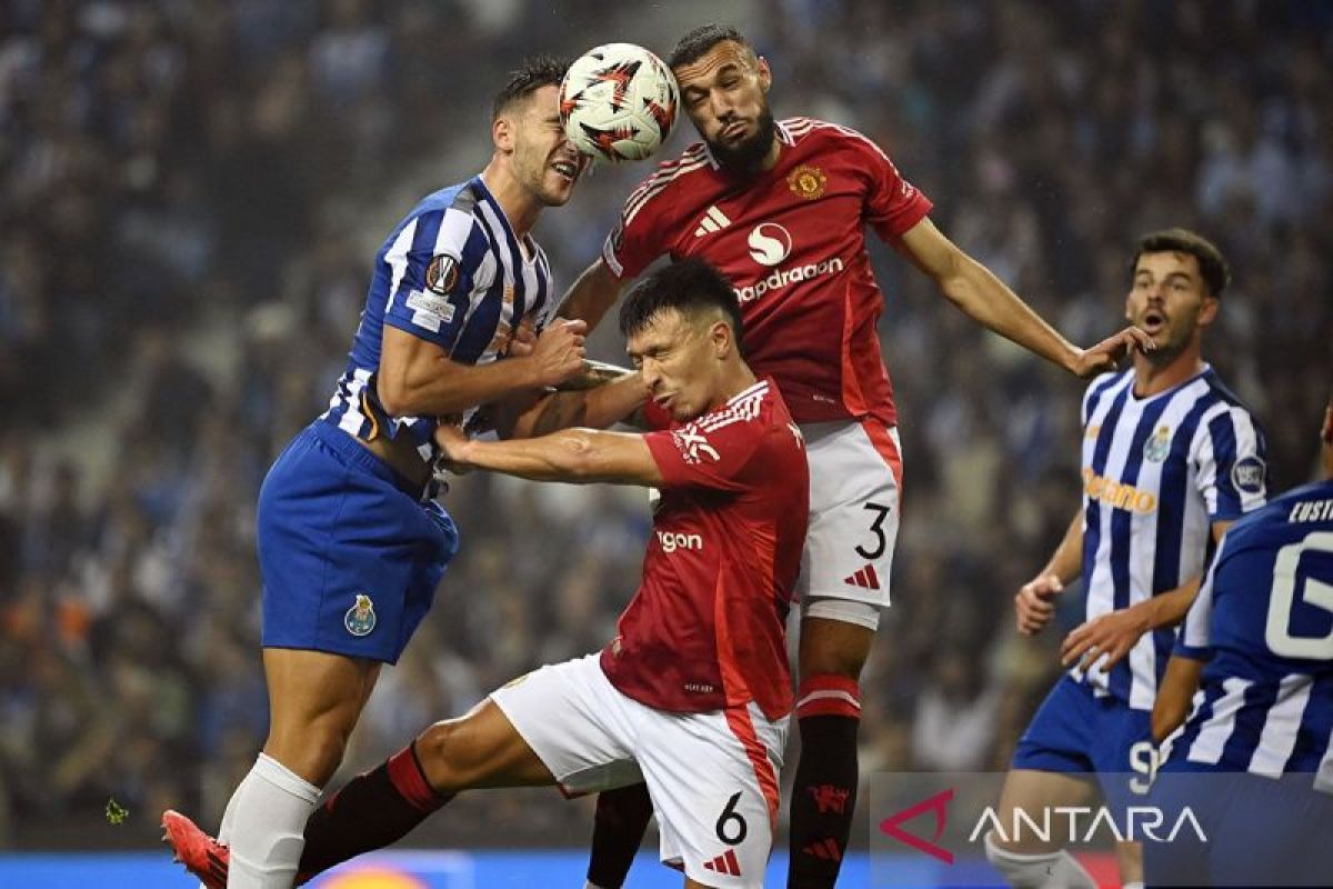 Manchester United imbang 3-3 lawan Porto