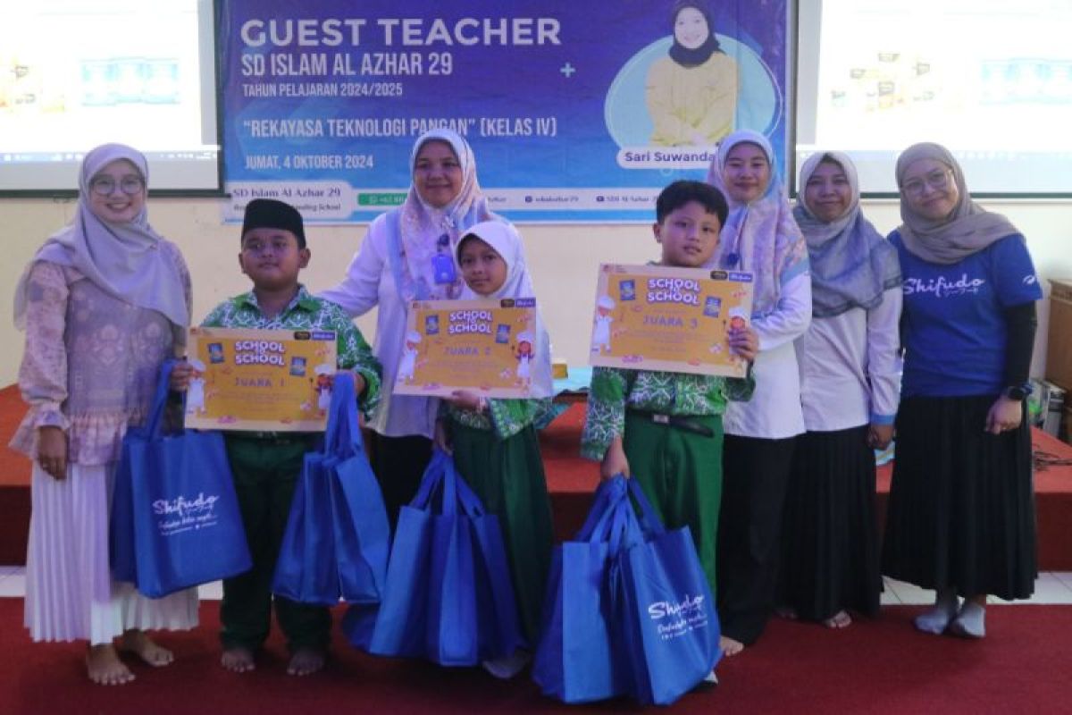 Edukasi Ayo Makan Seafood meriahkan Bulan Bahasa di Semarang