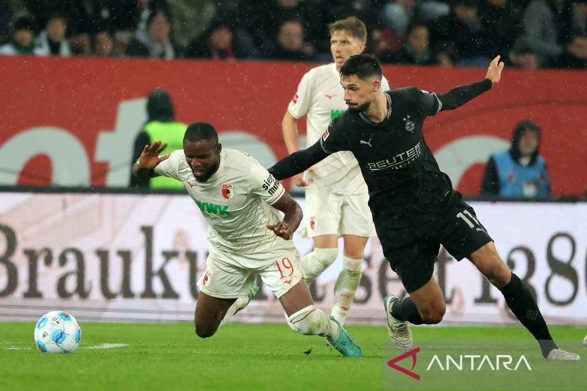 Bayern ditahan imbang Frankfurt 3-3