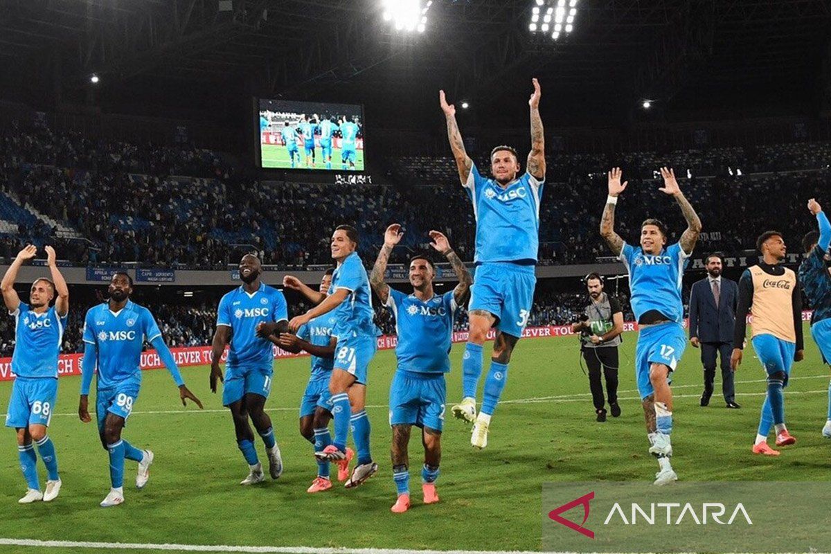 Liga Italia - Kalahkan Empoli 1-0, Napoli jaga jarak dari Juventus