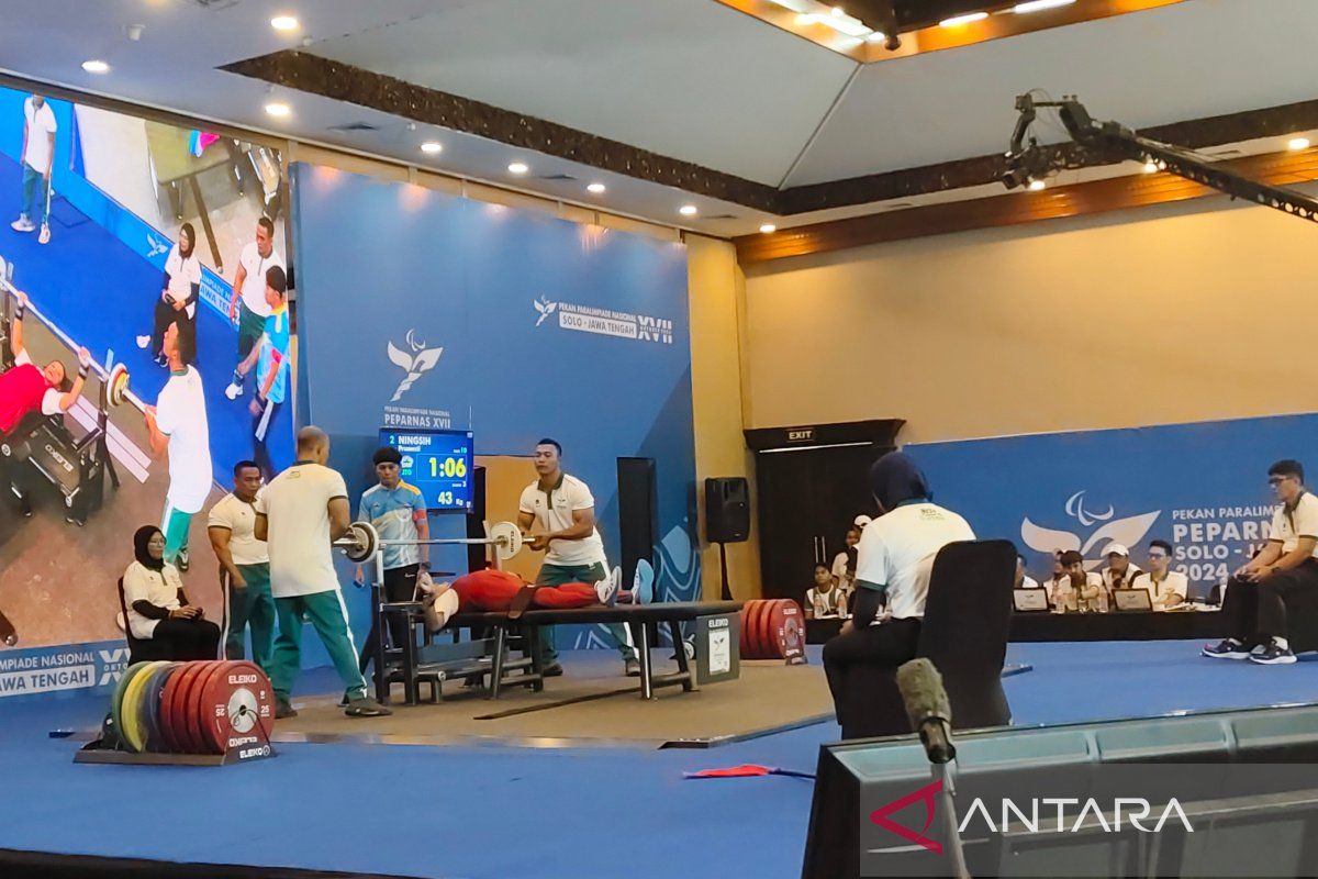 Menpora tinjau  sejumlah venue pada hari pertama Peparnas