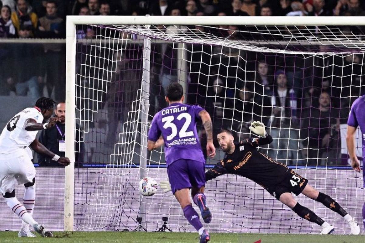 Fiorentina perpanjang kontrak David de Gea hingga 2028