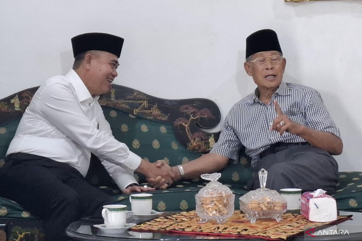 Pjs Wako Hani Rustam Silaturrahmi dengan Tokoh Bukittinggi