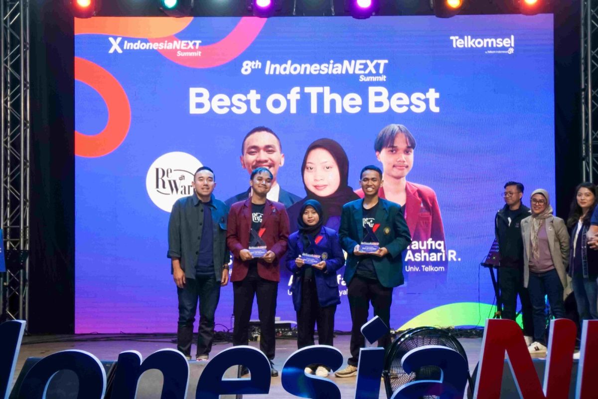 Telkomsel Dorong Semangat Inovasi Digital di IndonesiaNEXT Summit 2024