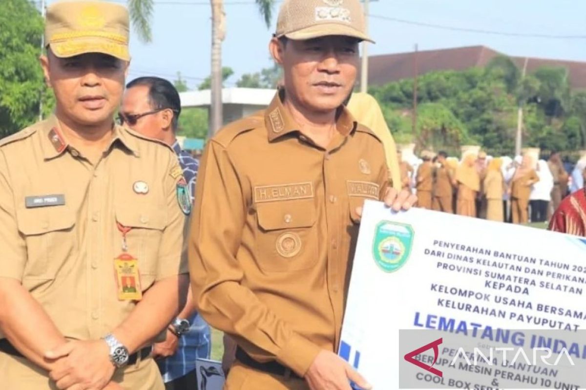 Pemkot Prabumulih salurkan  bantuan ke kelompok budidaya ikan