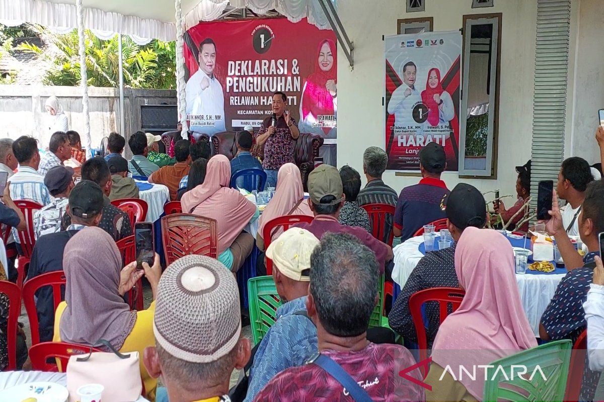 Yakin Kotim semakin maju, warga Kota Besi kompak dukung Halikinnor-Irawati