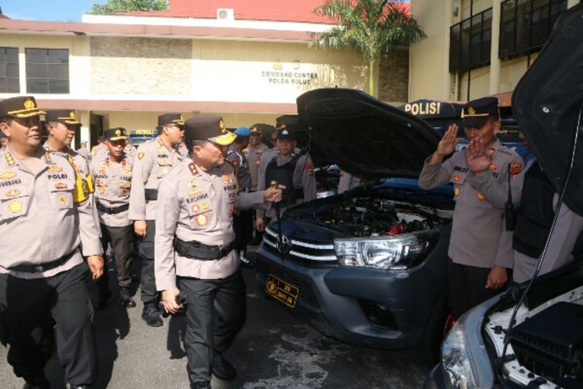 Kapolda Sulut periksa kesiapan Ranmor dinas milik tiga Polres