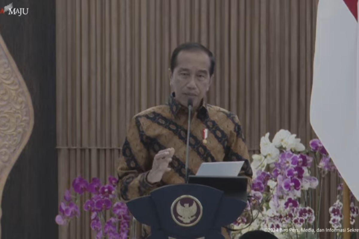 Jokowi: Realisasi jalan desa 366.000 km masih kurang