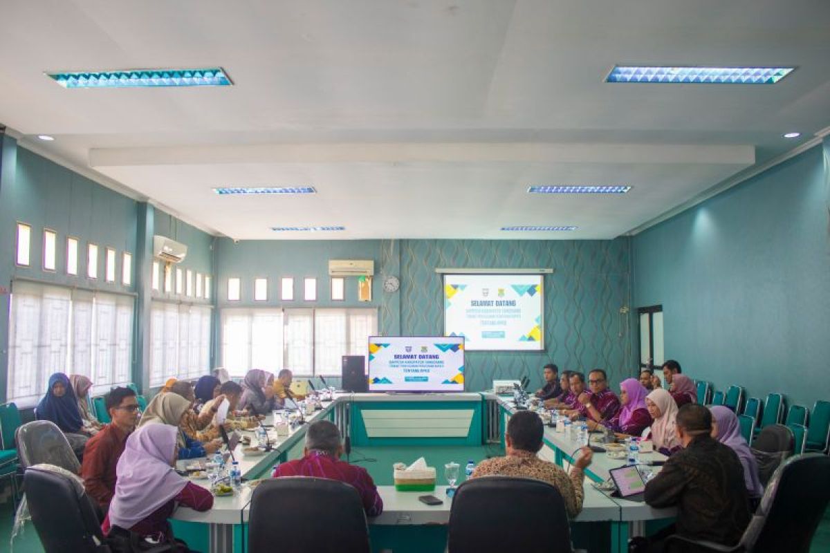 Pemkab Pasaman Barat catat angka kemiskinan sebanyak 33.520 jiwa