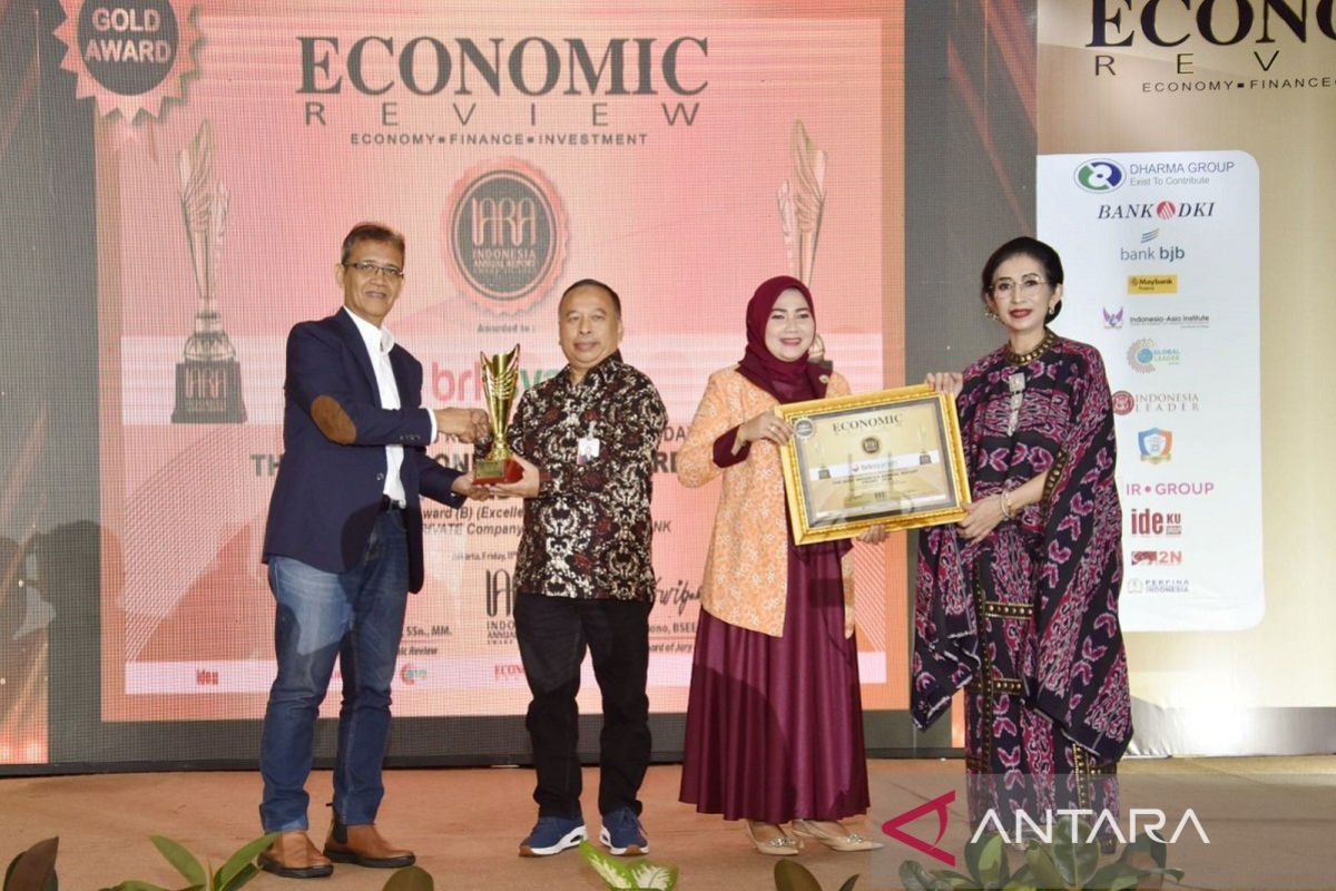 BRK Syariah raih The Best Indonesia Annual Report Award 2024 Kategori Private Company