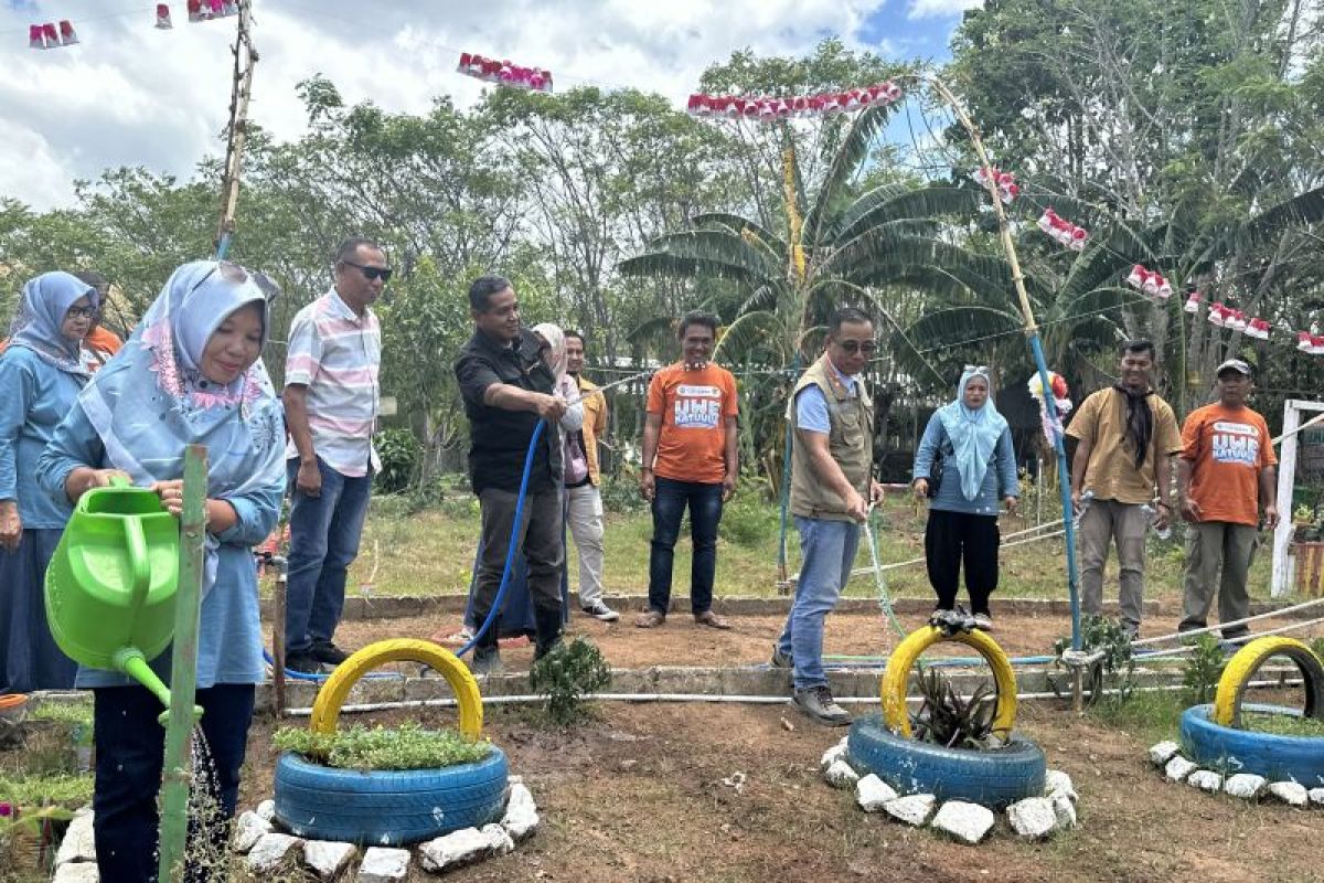 CPM Palu bantu pipanisasi air bersih di Kelurahan Talise