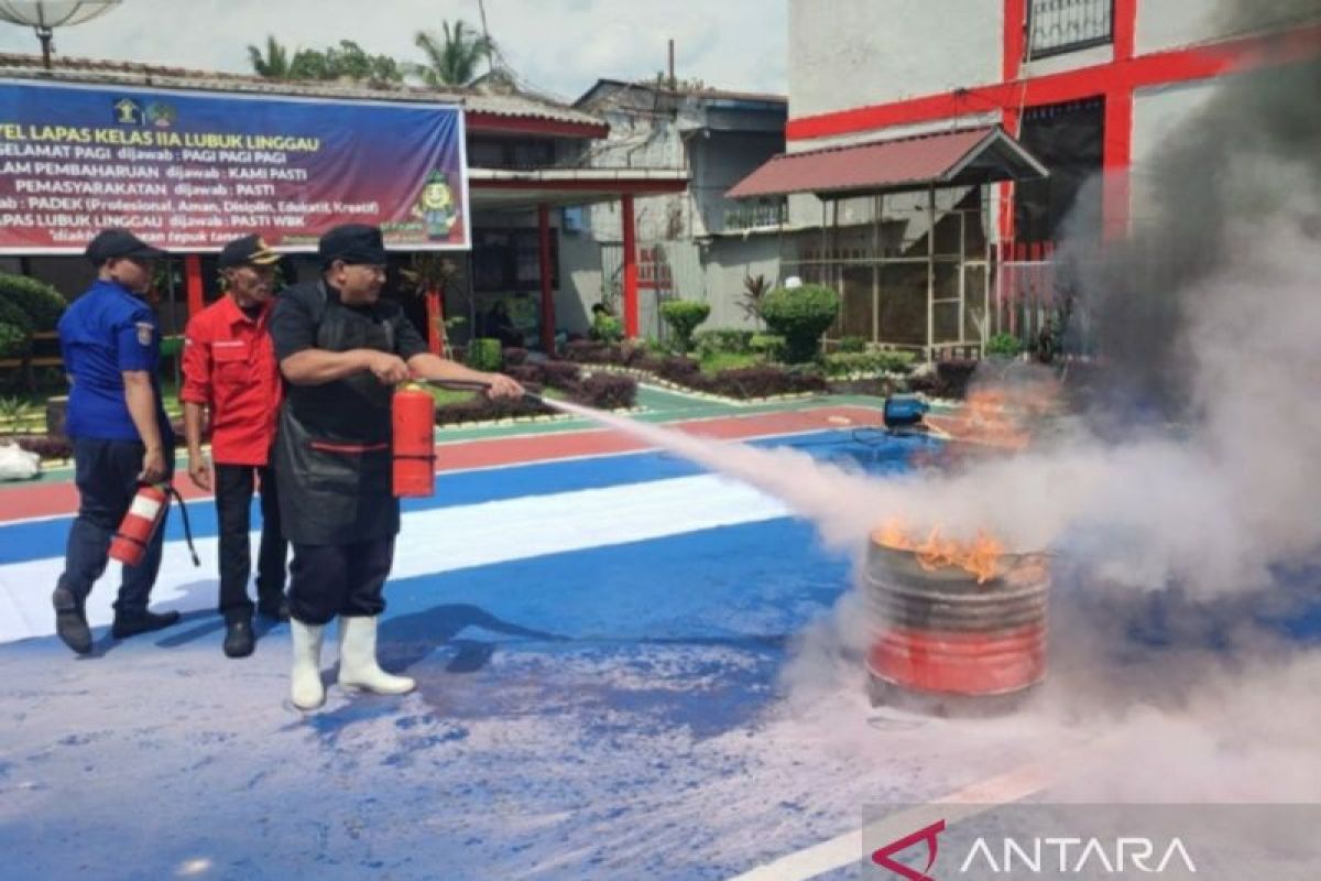 Kemenkumham Sumsel gelar pelatihan tanggap bencana kebakaran di Lapas Lubuklinggau