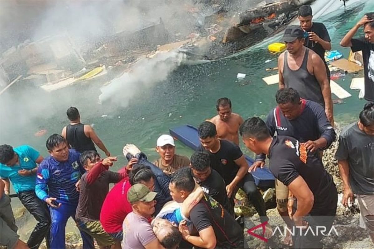 Basarnas: Speedboat Bela 72 terbakar di Pelabuhan Regional Bobong